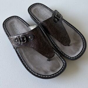 Alegria Vanessa Black Leaded Thong Sandals Size 8 Comfort Shoe
